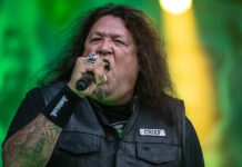 Durch seine Krebserkrankung wurde Chuck Billy spirituell