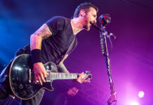 Godsmack kündigen Europatournee an – ohne Drummer & Gitarrist