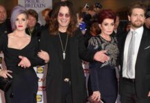 Seine Tochter teilt eine gruselige Hommage