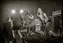 Mark Evans hat AC/DC damals „nicht ernst genug genommen.“