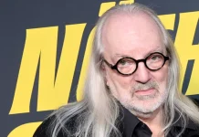 Ehemaliger Manager Alan Niven verklagt die Band