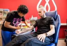 Pay With Your Blood: Jeder Tropfen zählt