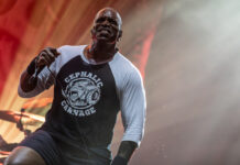 Sepultura-Sänger Derrick Green stellt neue Band zusammen