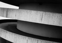 Kritik zu Held. GREY