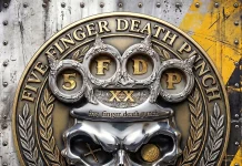 Kritik zu Five Finger Death Punch LEGACY