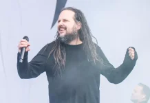 Jonathan Davis: Korn-Frontmann hat geheiratet