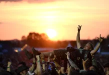 METAL HAMMER jetzt über 60% günstiger: Festival-Sommer-Deal