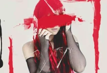 Kritik zu April Art RED